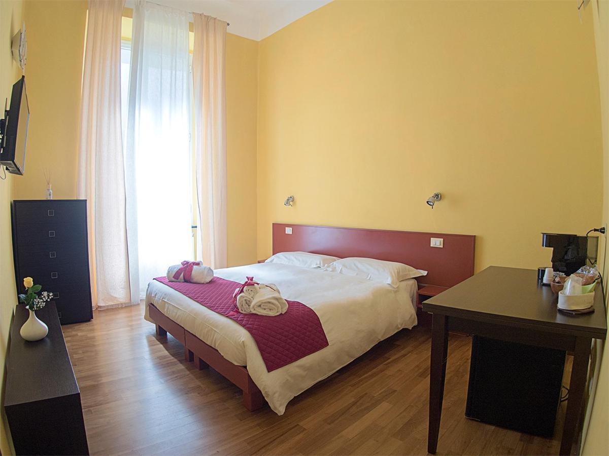 Residenza Viani Guest House ลาสเปเซีย ห้อง รูปภาพ