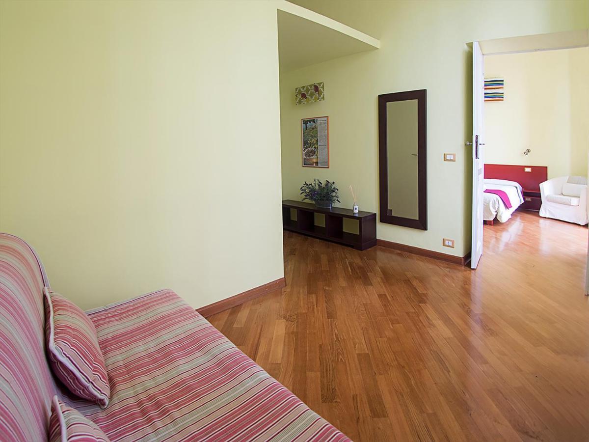 Residenza Viani Guest House ลาสเปเซีย ภายนอก รูปภาพ